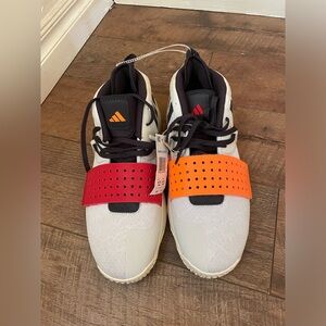 Adidas Men’s Dame 8 Extply size US 12